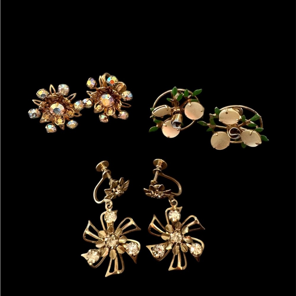 Vintage Floral rhinestone 3 pair Earrings